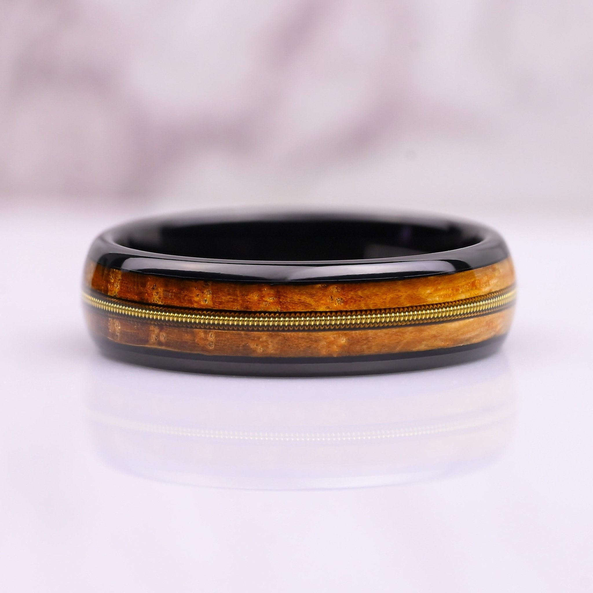 Gitarrist - Ehering für Männer - WOLFRAM - 6mm / 49 DE / 5 US - Monetto Ringe