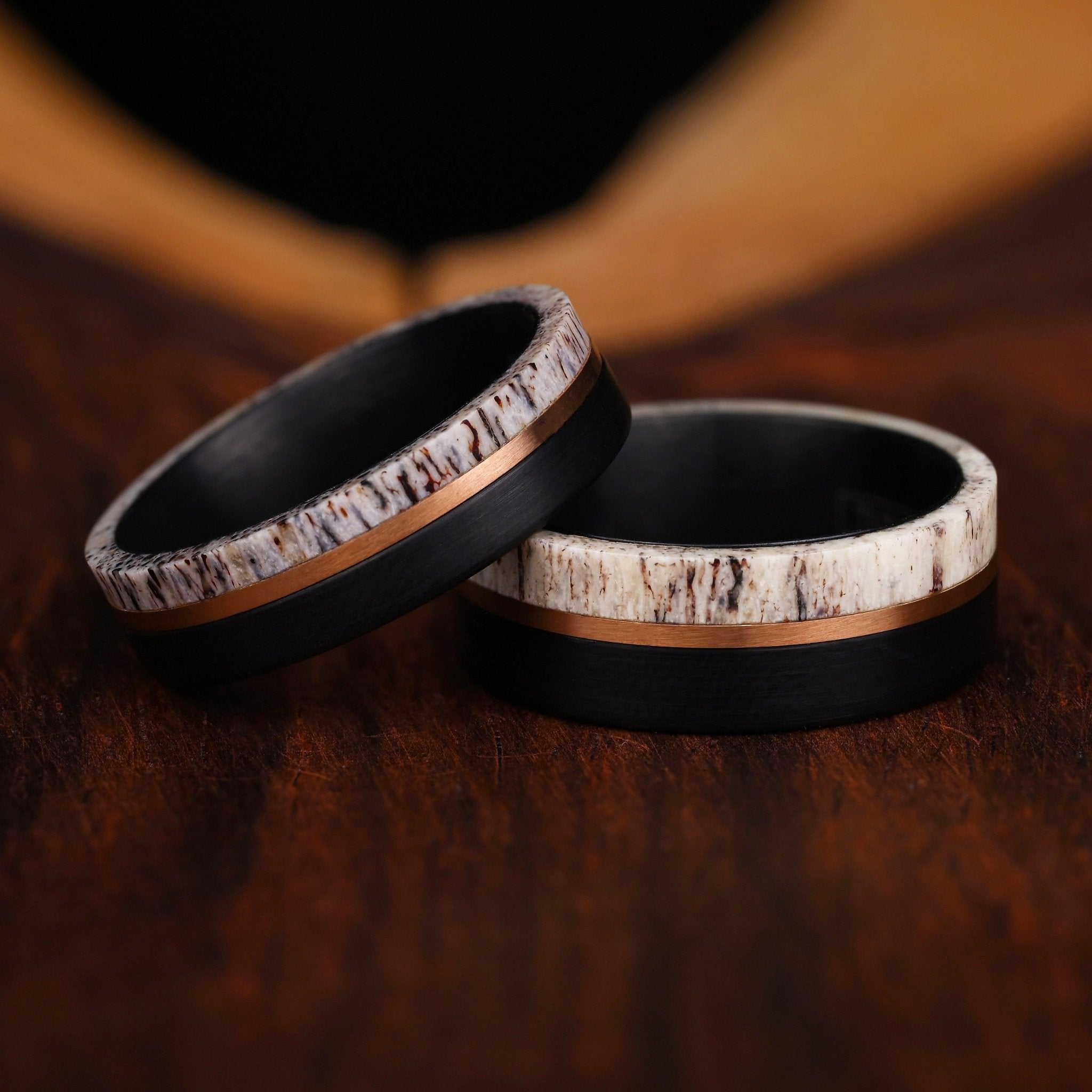 Einzigartiger Ring für Paare - Ring aus Wolfram und Geweih für paare - Geschenk für den Partner