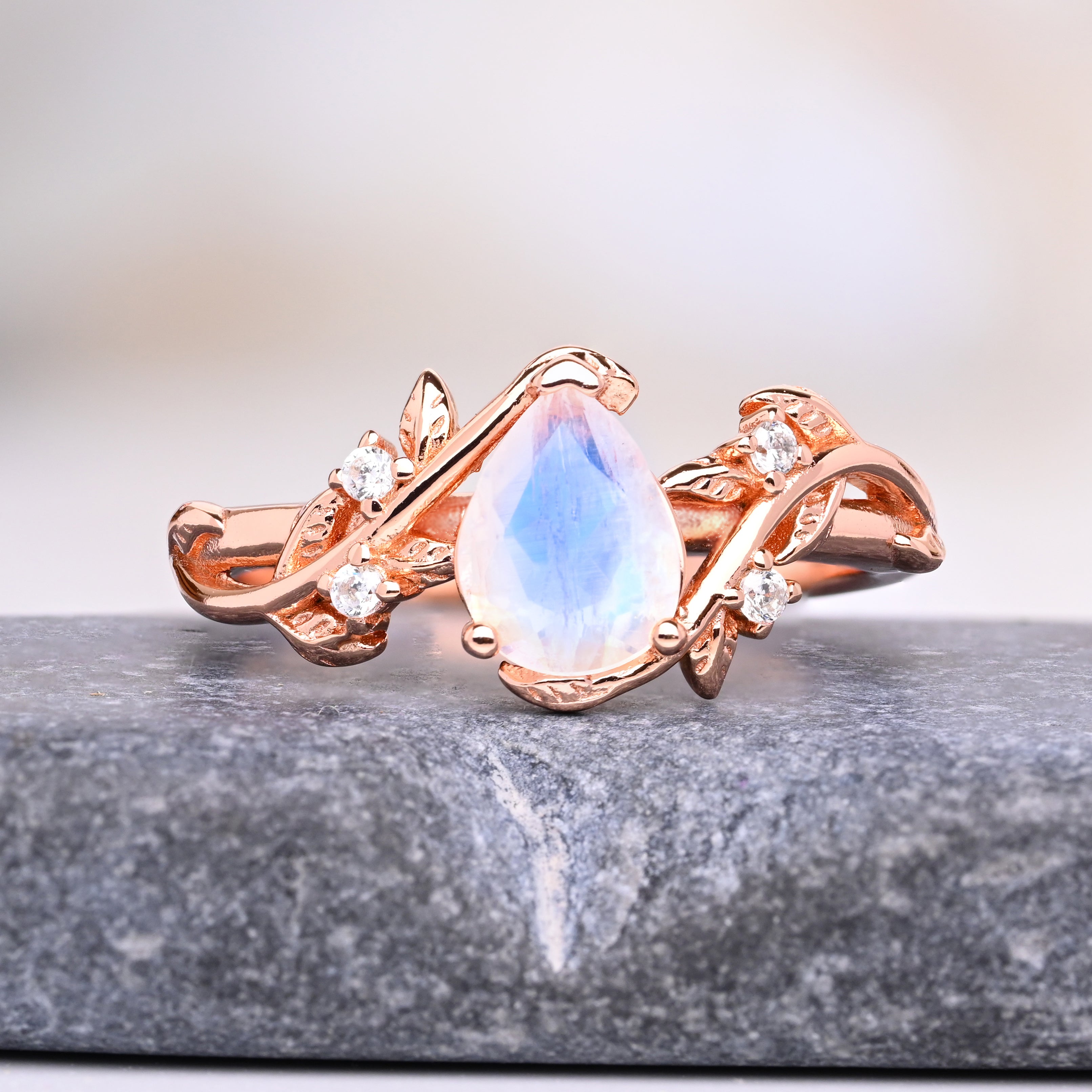 Mondstein - Ringe für Damen