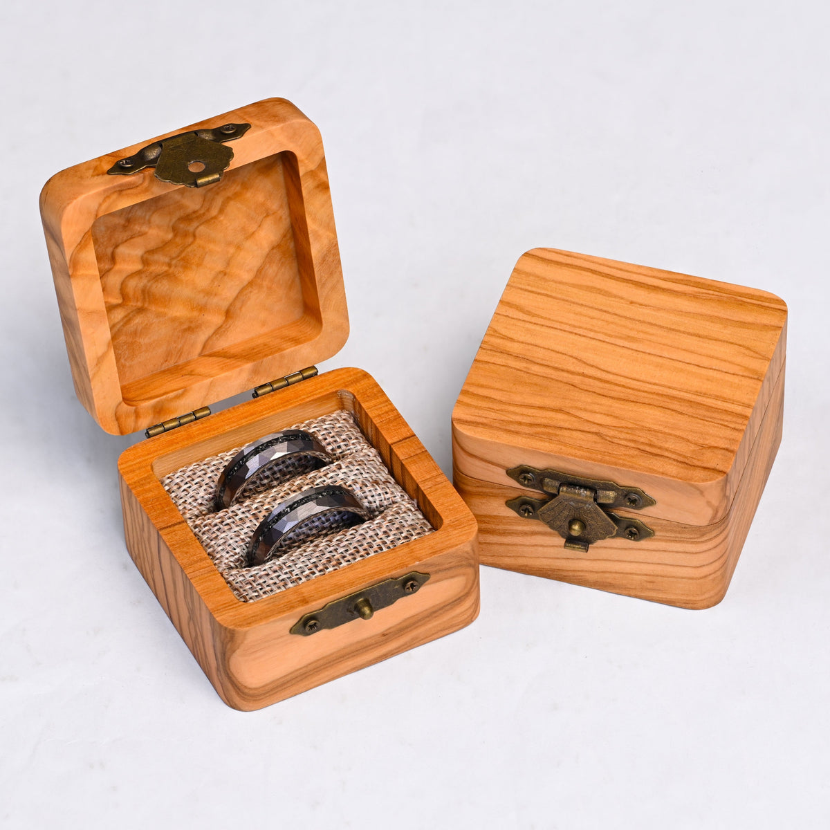 Personalisierbare Olivenholz-Box